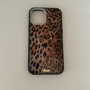 iphone 12 Cheetah print phone case